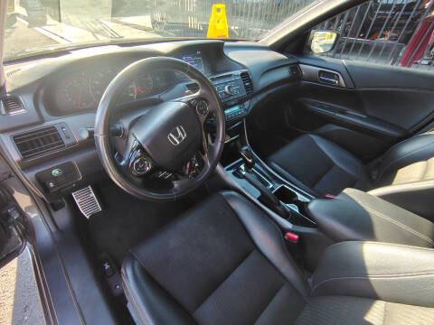 2017 Honda Accord Sport