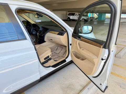 2011 BMW X3 xDrive28i