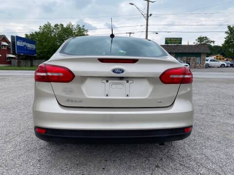2017 Ford Focus SE