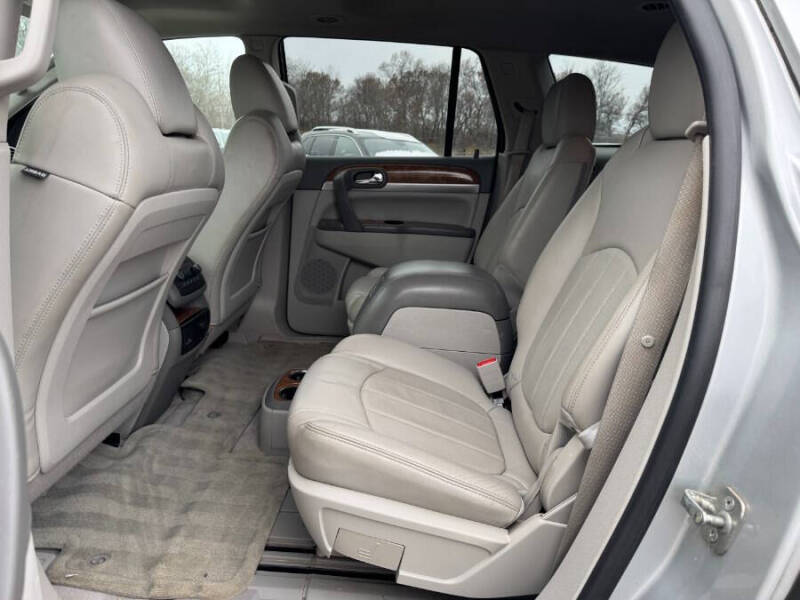 2011 Buick Enclave CXL-2