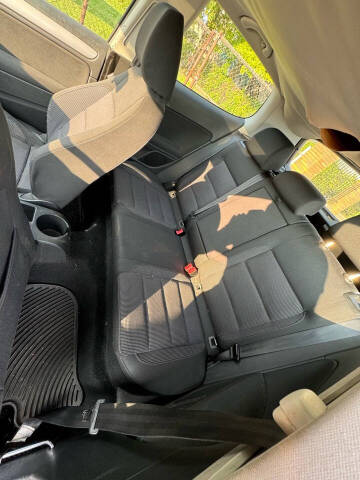 2011 Volkswagen Golf 2.5L