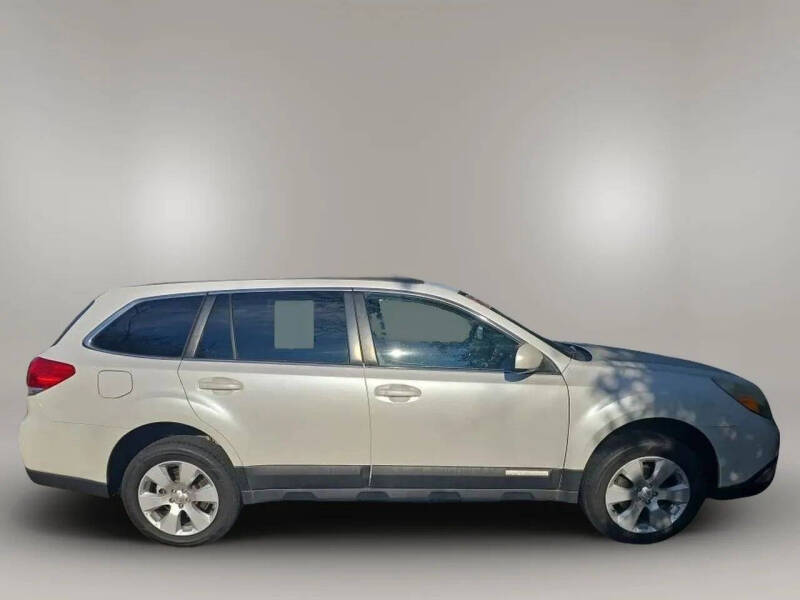2012 Subaru Outback 2.5i Premium