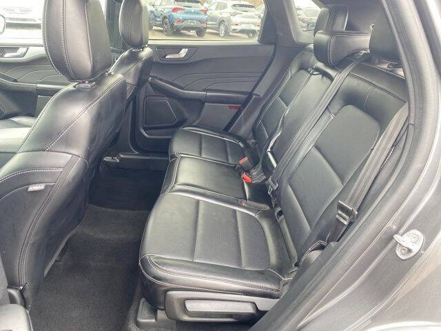 2023 Ford Escape Platinum