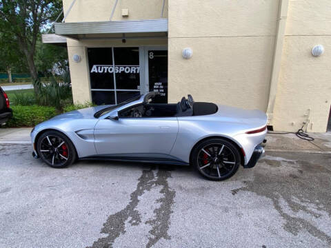 2022 Aston Martin Vantage