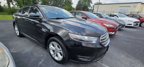 2018 Ford Taurus SEL