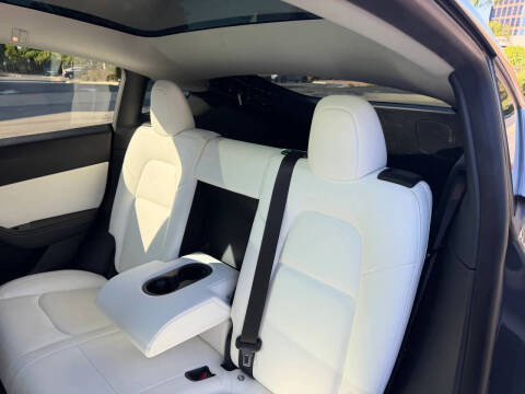 2020 Tesla Model Y Performance