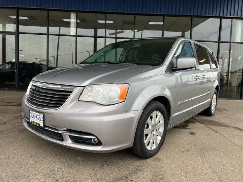 2016 Chrysler Town and Country for sale at South Commercial Auto Sales Albany in Albany OR