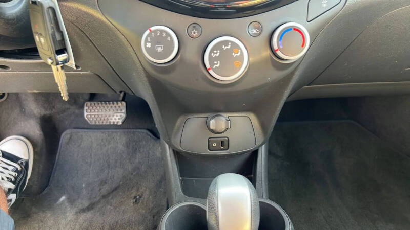 2013 Chevrolet Spark 1LT Auto