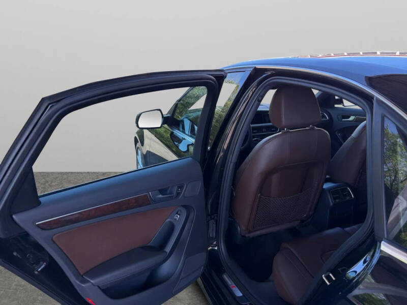 2015 Audi A4 2.0T quattro Premium Plus