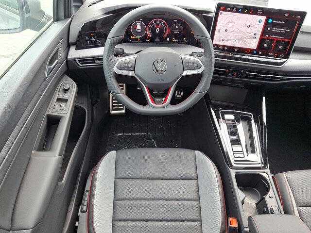 2025 Volkswagen Golf GTI Autobahn