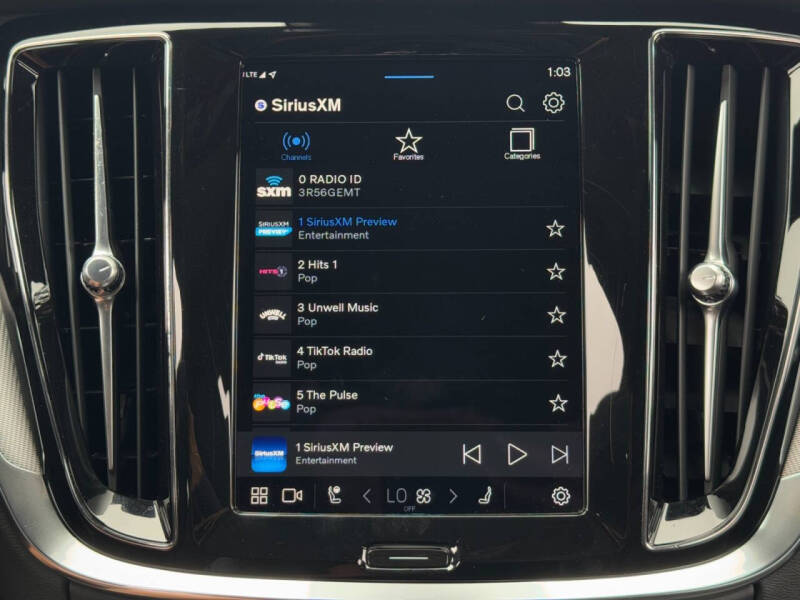 2024 Volvo S60 B5 Plus Black Edition