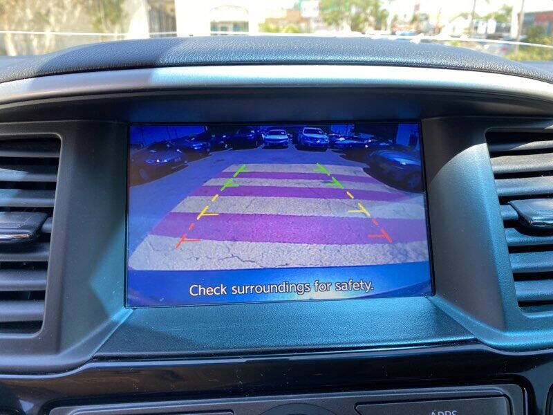 2017 Nissan Pathfinder S