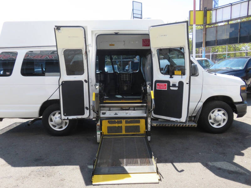 2013 Ford E-Series E-250