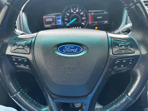 2016 Ford Explorer Sport