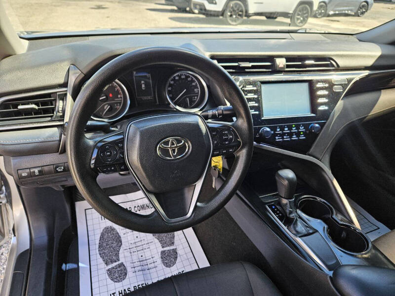 2019 Toyota Camry LE