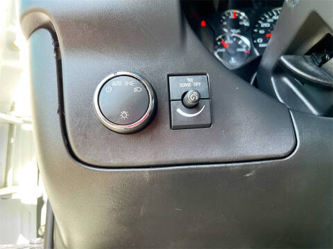 2023 Chevrolet Express 2500