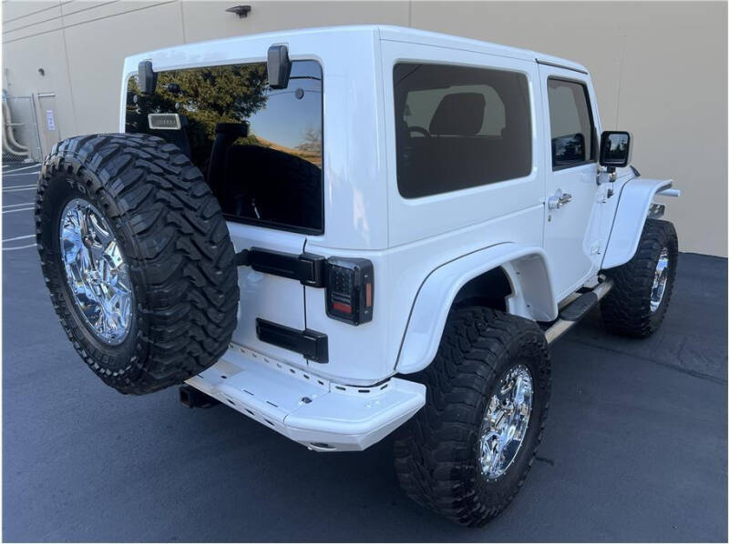 2011 Jeep Wrangler Sahara