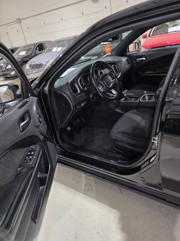 2017 Dodge Charger SXT