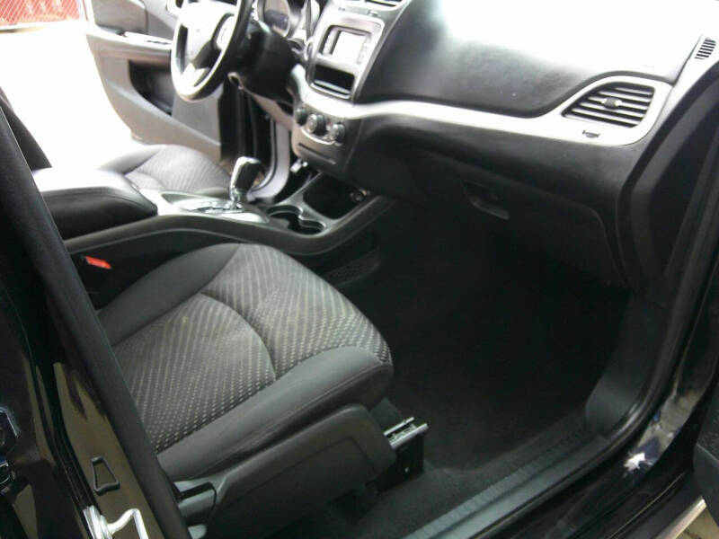 2017 Dodge Journey Crossroad