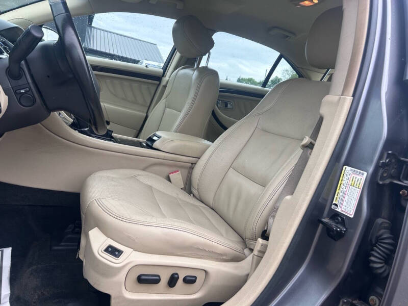 2013 Ford Taurus Limited