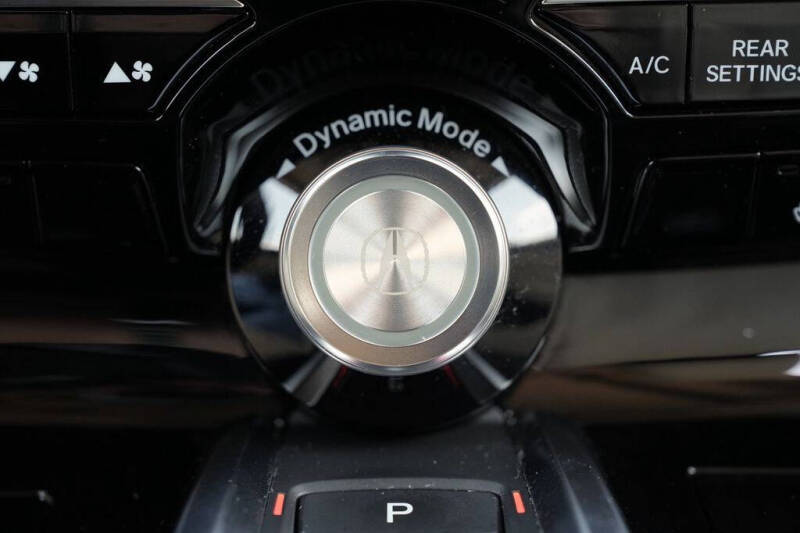 2025 Acura MDX SH-AWD w/Tech