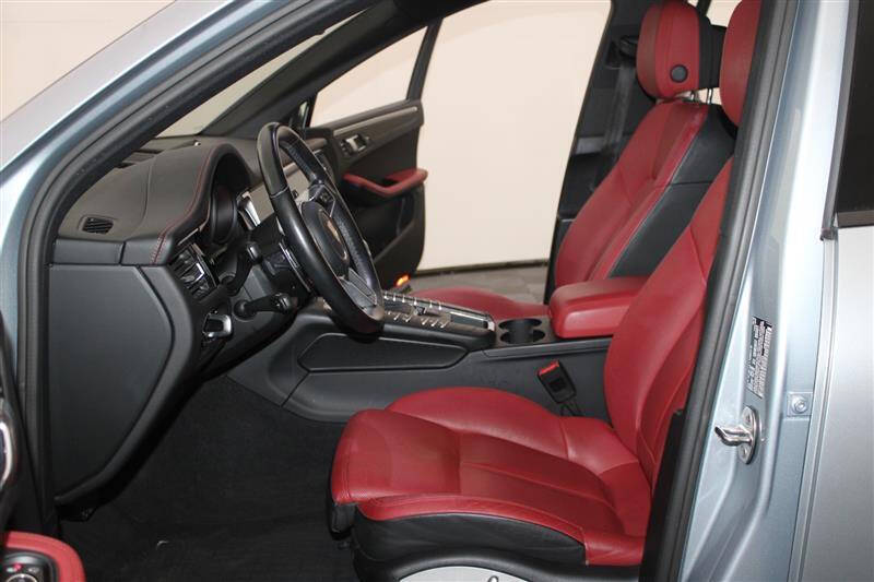 2019 Porsche Macan