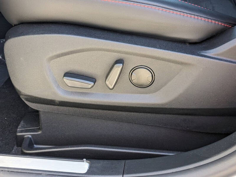 2024 Ford Edge ST-Line