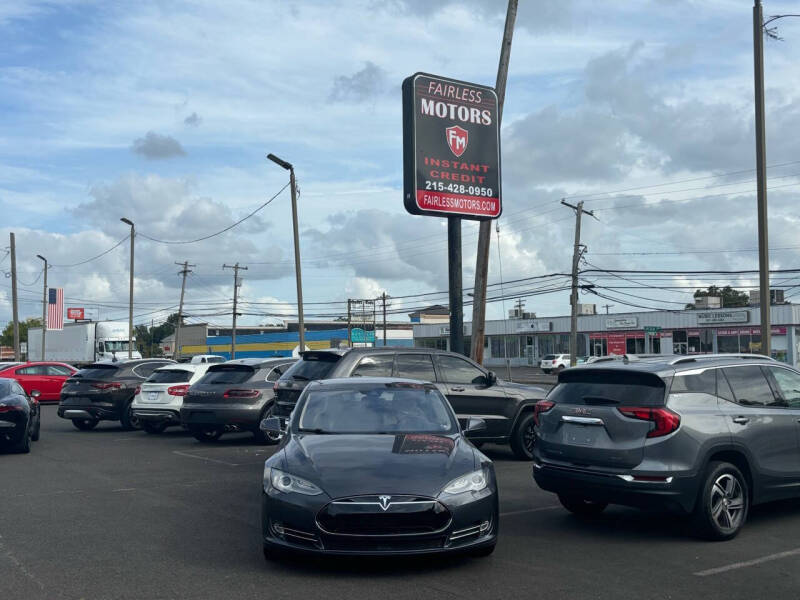 2016 Tesla Model S 70D