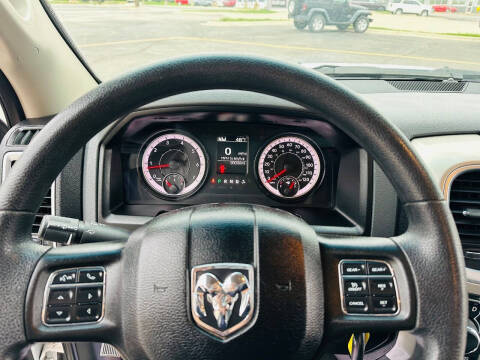 2020 RAM 1500 Classic SLT