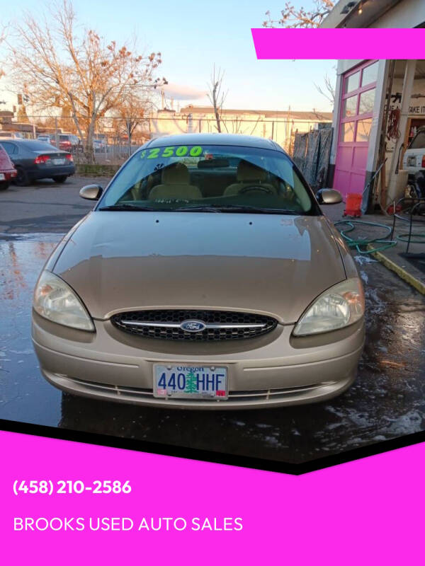 2001 Ford Taurus SE