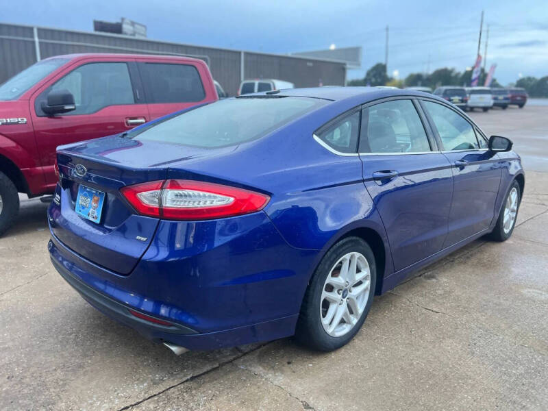 2014 Ford Fusion SE