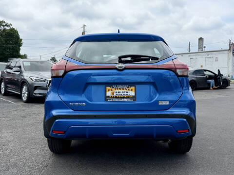 2023 Nissan Kicks S
