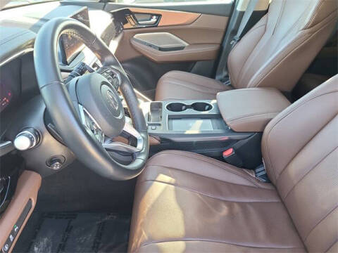 2025 Acura MDX w/Tech