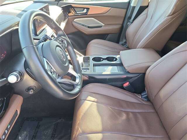 2025 Acura MDX w/Tech