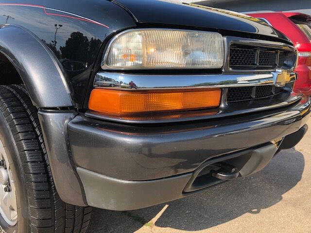 2002 Chevrolet S-10 for sale at Extreme Auto Plaza in Des Moines, IA