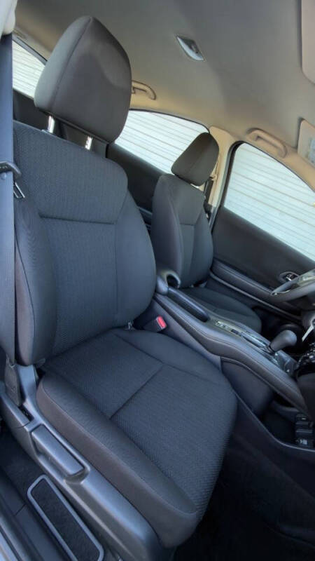 2016 Honda HR-V LX