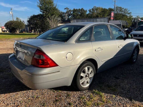 2005 Ford Five Hundred SE