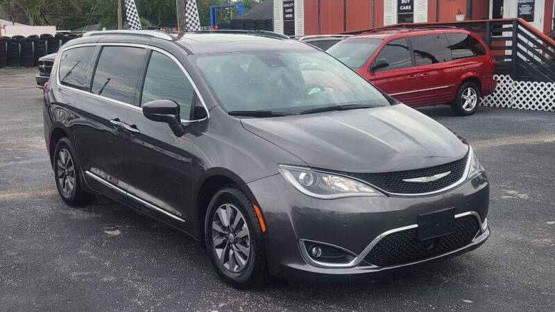 2019 Chrysler Pacifica Touring L Plus