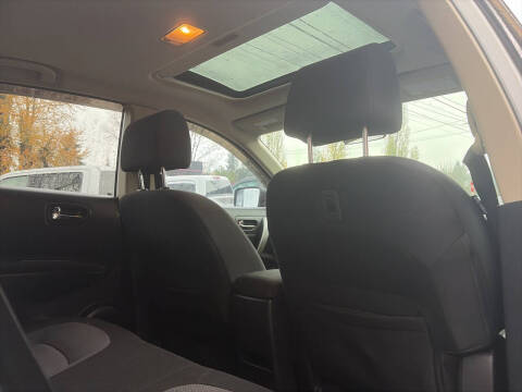 2013 Nissan Rogue SV