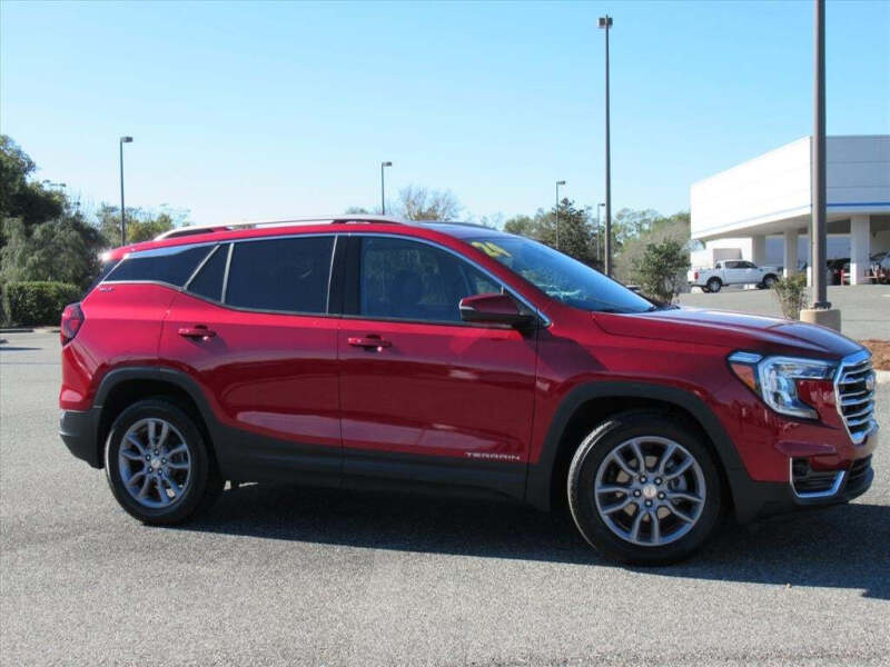 2024 GMC Terrain SLT