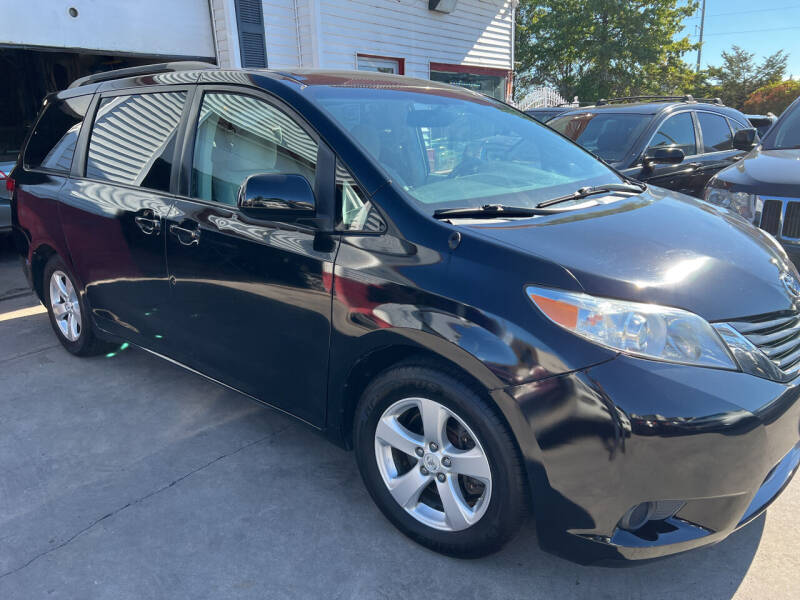 2012 Toyota Sienna for sale at New Park Avenue Auto Inc in Hartford CT