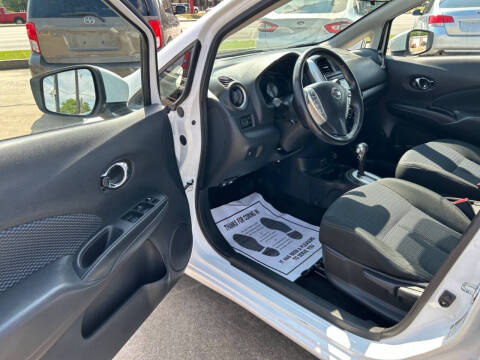 2017 Nissan Versa Note SV