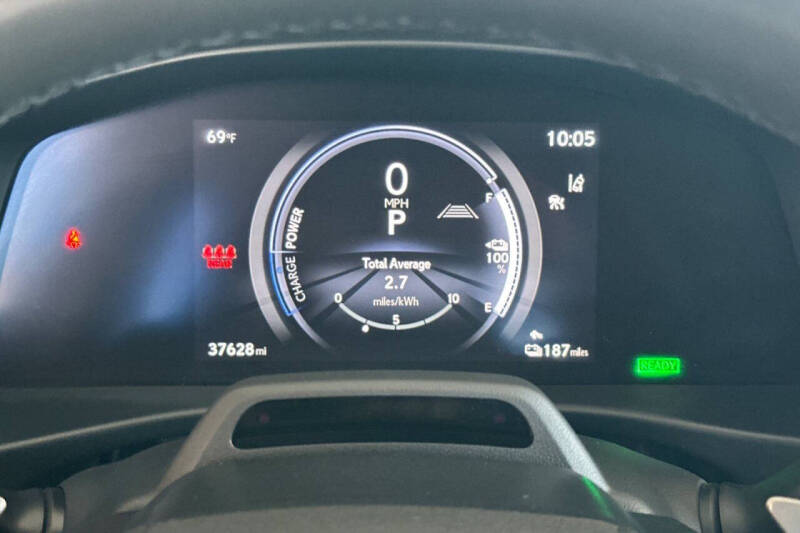 2023 Lexus RZ 450e Luxury