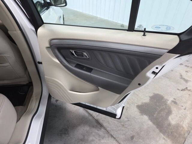 2011 Ford Taurus SEL