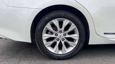 2015 Lexus ES 300h