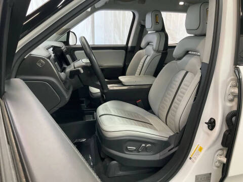 2022 Rivian R1T Adventure