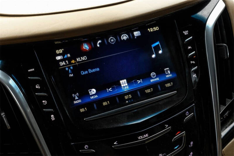 2019 Cadillac Escalade Platinum