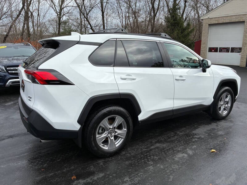 2023 Toyota RAV4 XLE