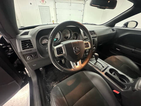 2011 Dodge Challenger SRT8 392