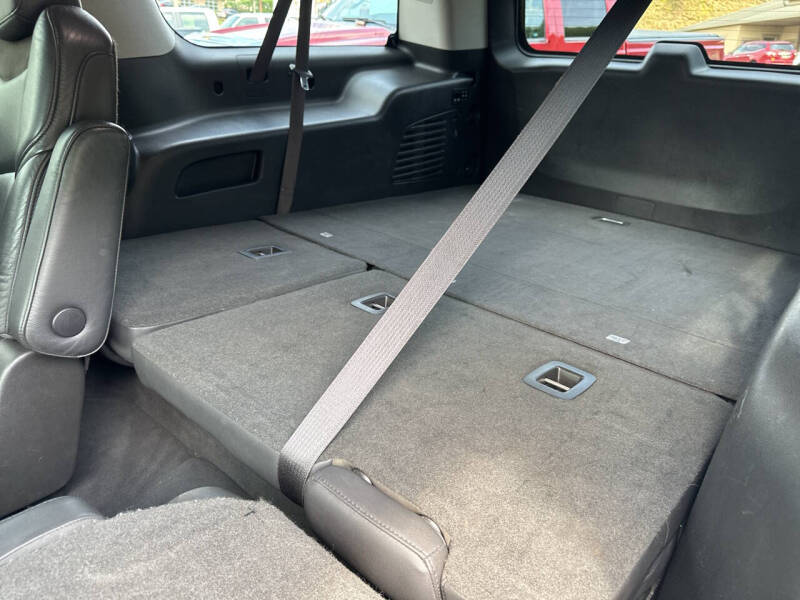 2018 Cadillac Escalade ESV Luxury